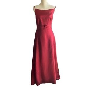 VINTAGE-JOANIE G.-LONG RED DRESS